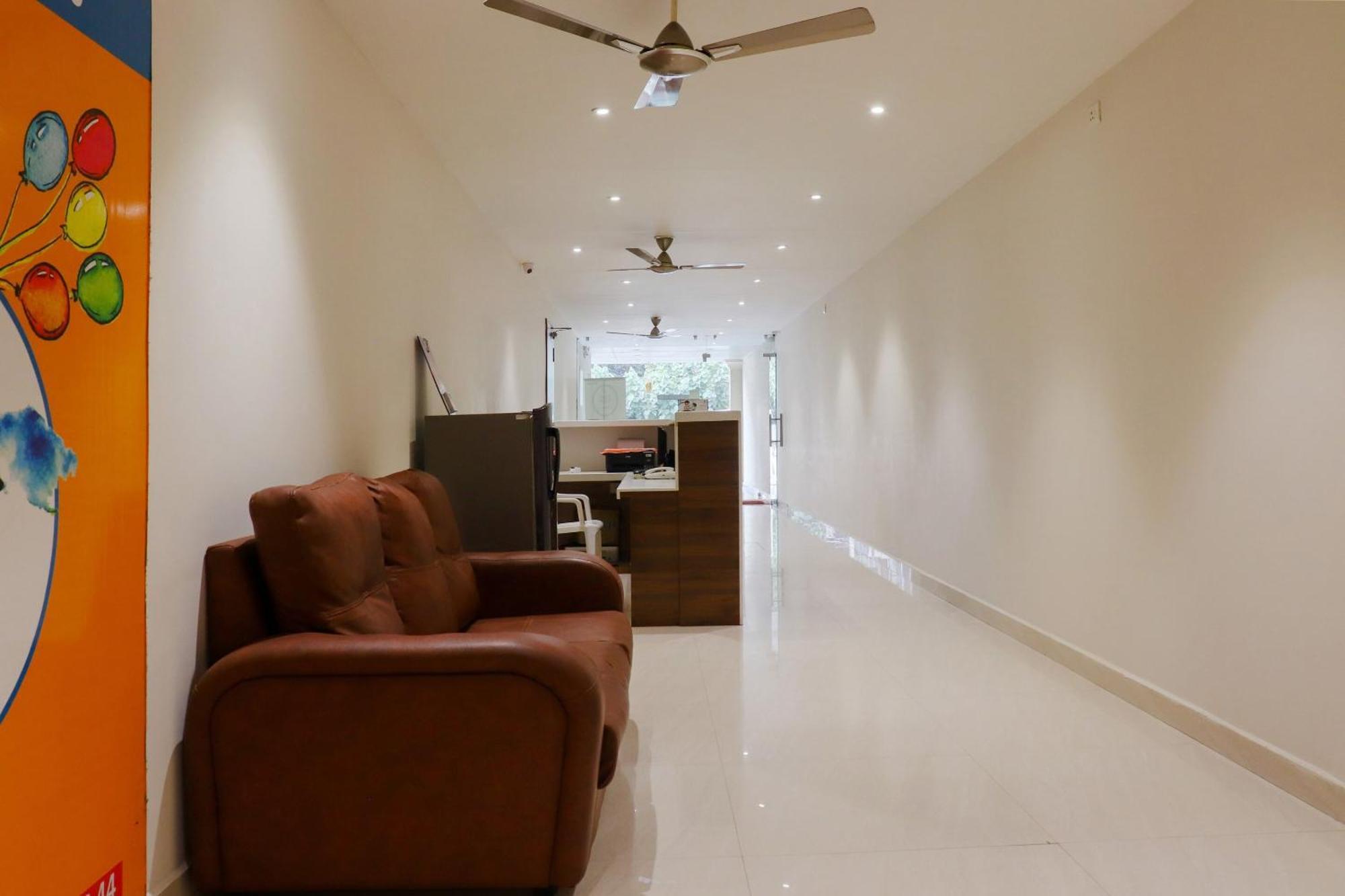 Collection O Kk Trends Hotell Vijayawāda Eksteriør bilde
